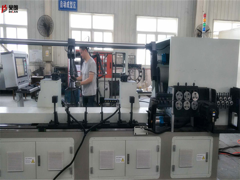 double head wire forming machine